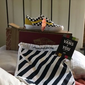 CUSTOM OLD SKOOL VANS